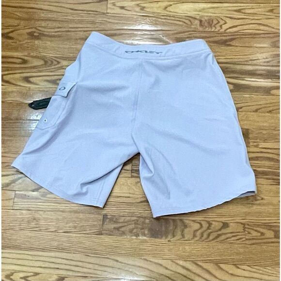 Oakley DREDGE LAVENDER board shorts. NWOT! - Picture 4 of 8